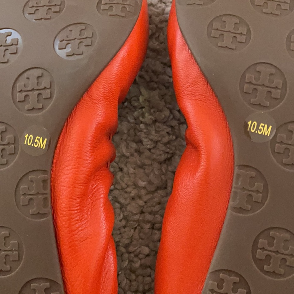 Tory Burch Orange Flats with Gold Accents - Picture 5 of 8